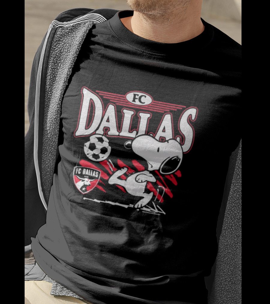 Peanuts Snoopy FC Dallas Soccer Collaboration T-Shirt