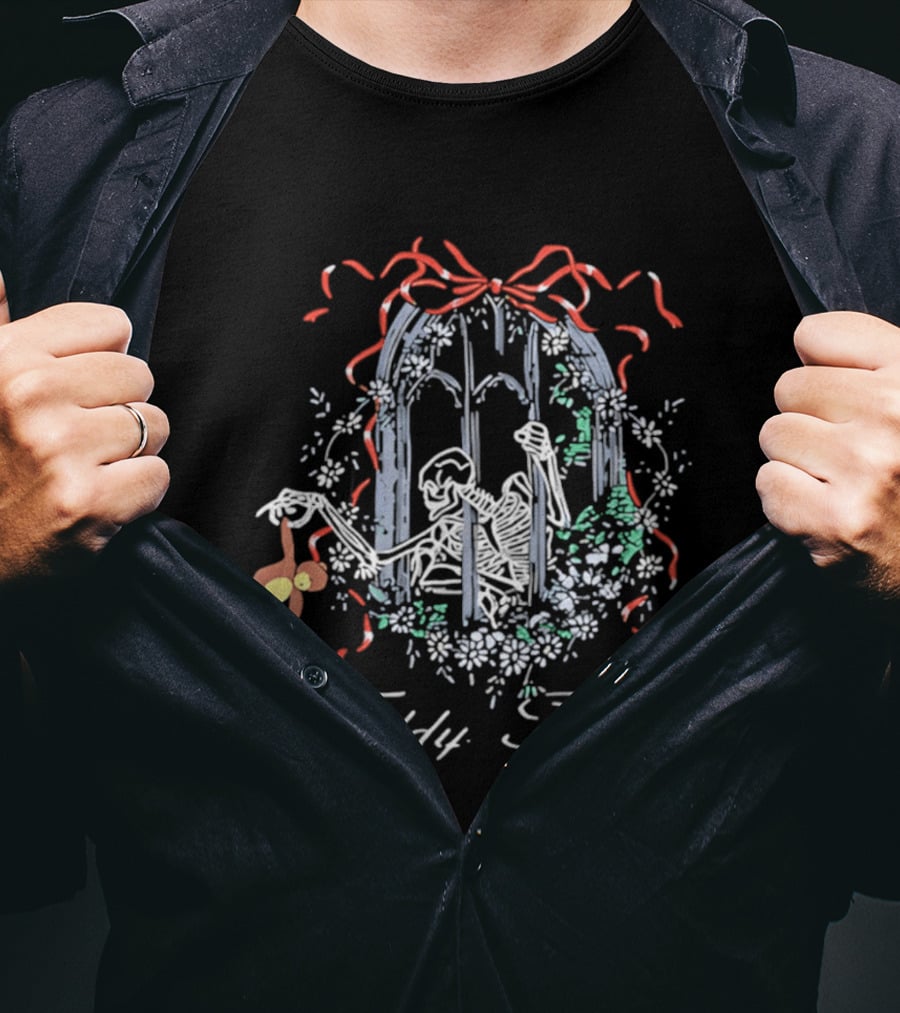 Teddy Fresh Skeleton Gothic Window Floral Ribbons T-Shirt