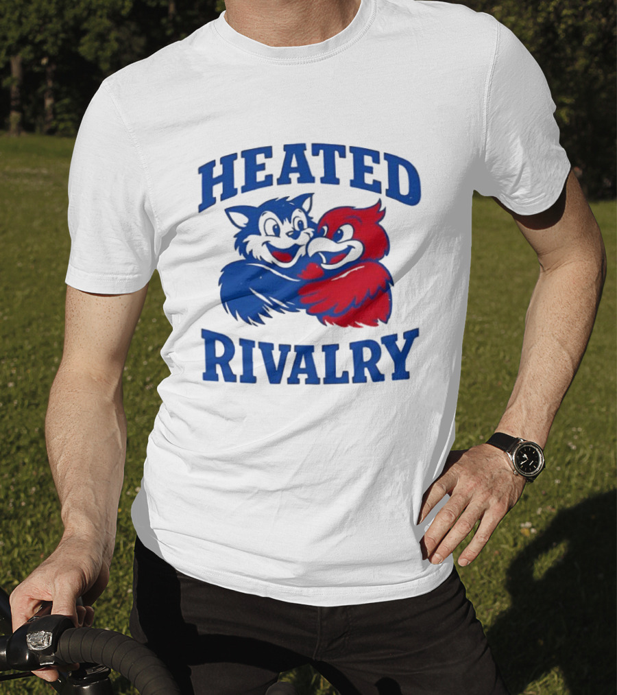 Heated Rivalry Kentucky Wildcats Louisville Cardinals Hugging Cartoon T-Shirt