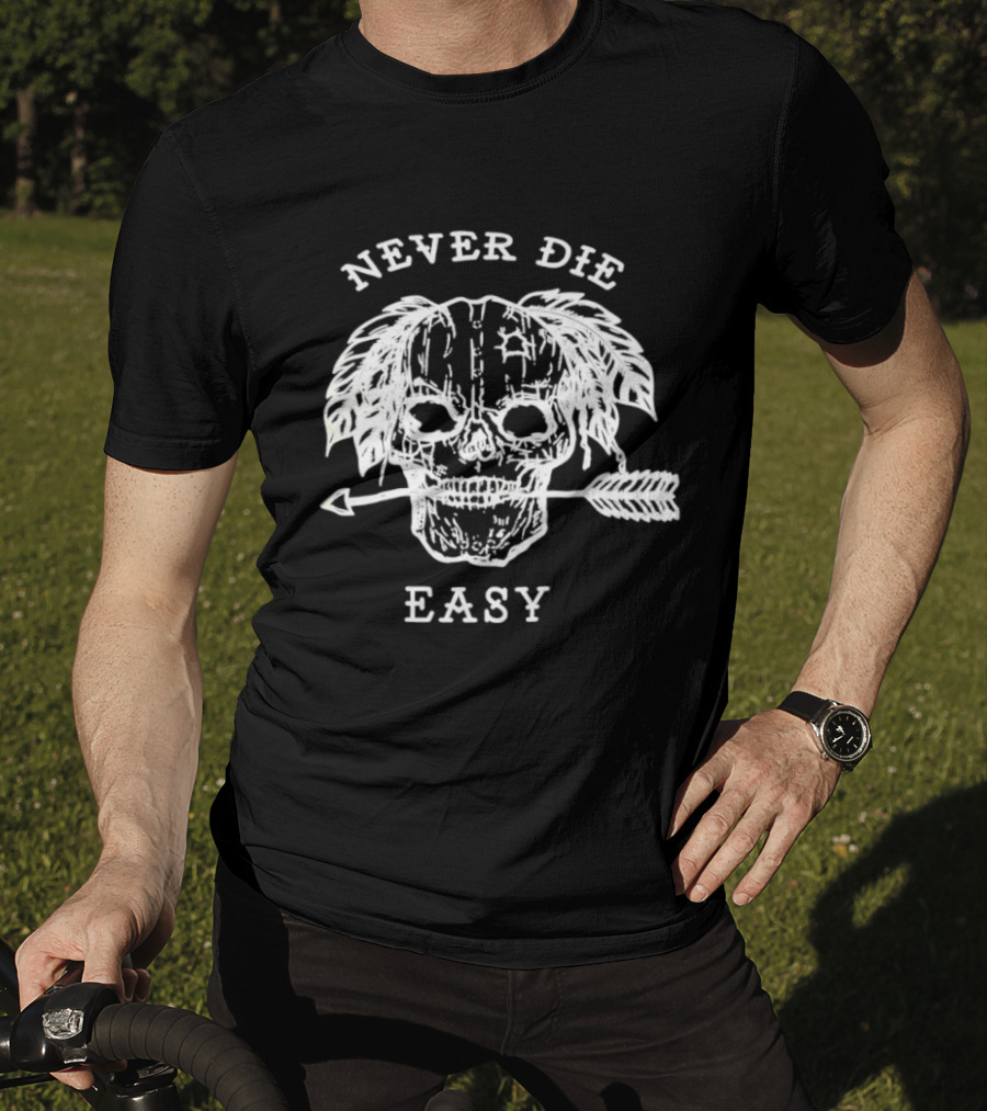 Never Die Easy Skull Feather Arrow T-Shirt