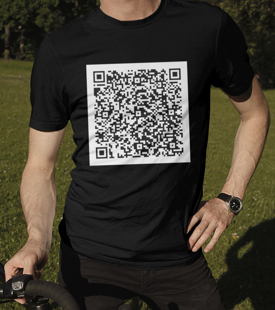 Early Life Crisis Nettspend QR Code T-Shirt