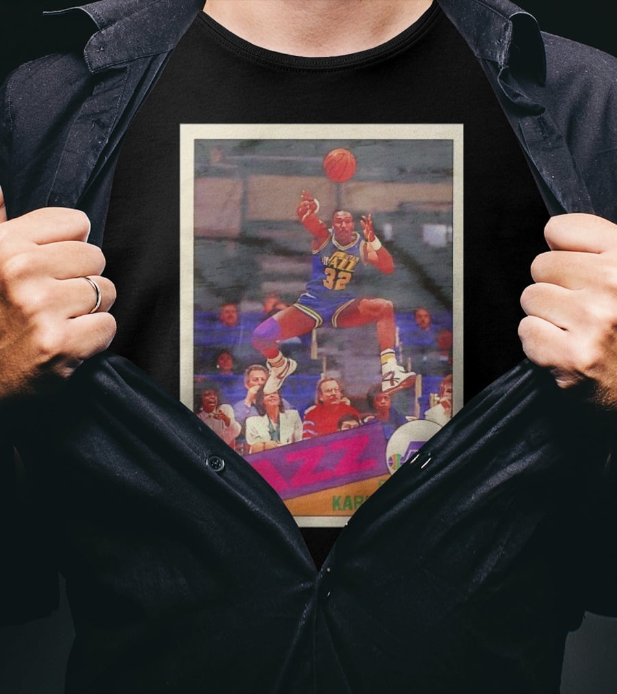 Utah Jazz Karl Malone 32 Basketball Card 1992 T-Shirt