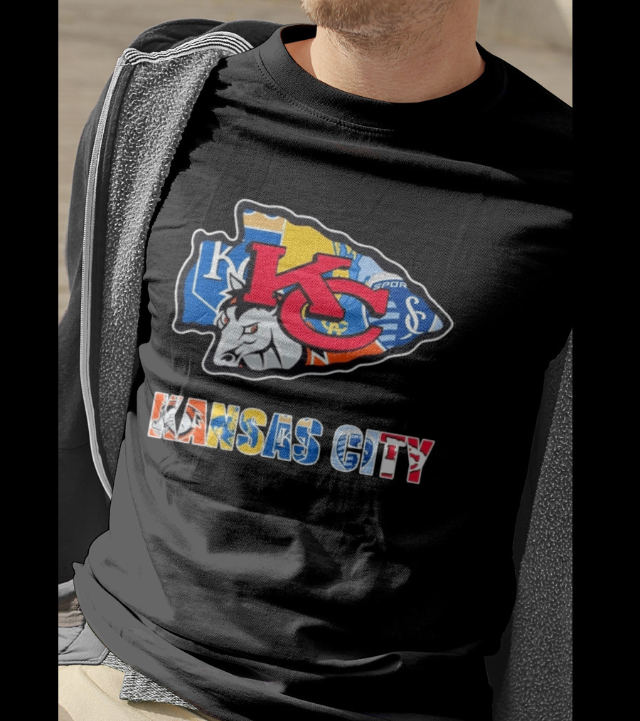 Kansas City Chiefs Royals Sporting KC Crest T-Shirt