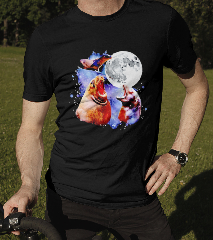 Sea Lion Trio Howling At The Moon In Outer Space Scene T-Shirt