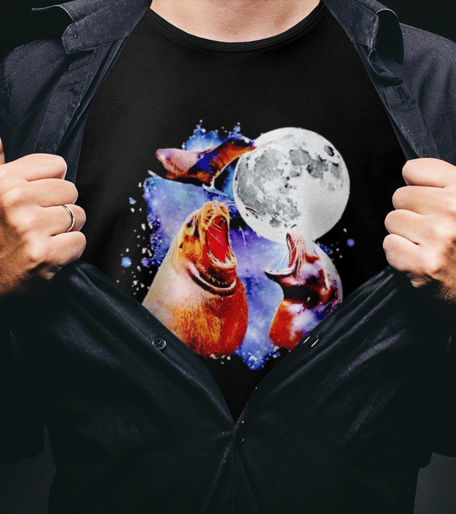 Sea Lion Trio Howling At The Moon In Outer Space Scene T-Shirt