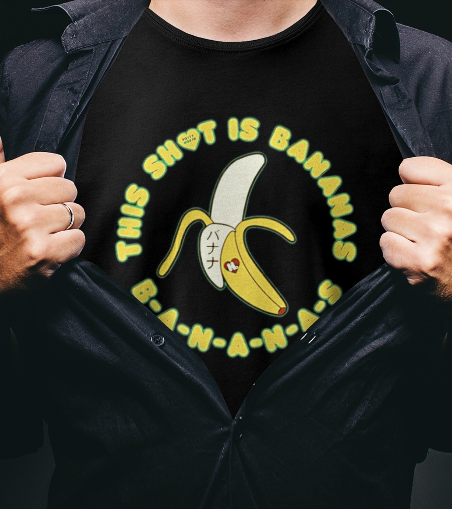 This Shot Is Bananas B A N A N A S Japanese Text & Heart Motif T-Shirt