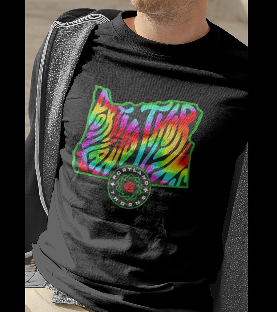 Portland Thorns Groovy Pride State Oregon Map Rainbow T-Shirt