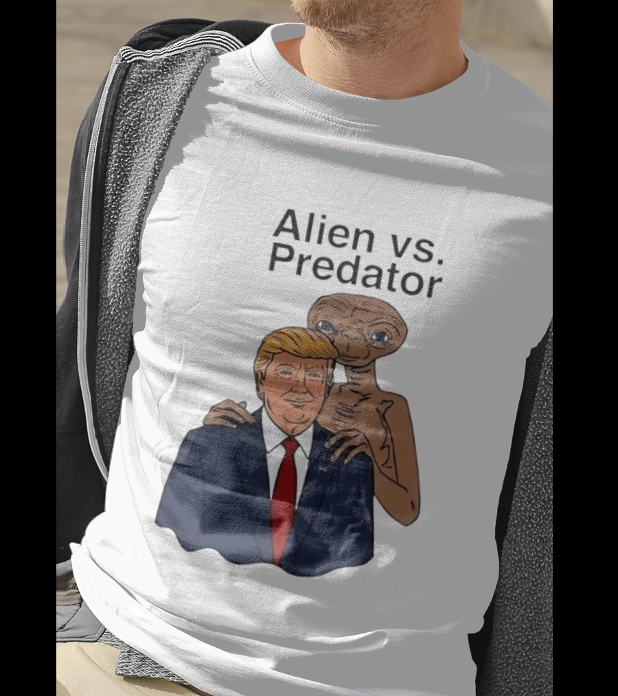Alien Vs Predator Donald Trump ET Parody Fashion T-Shirt