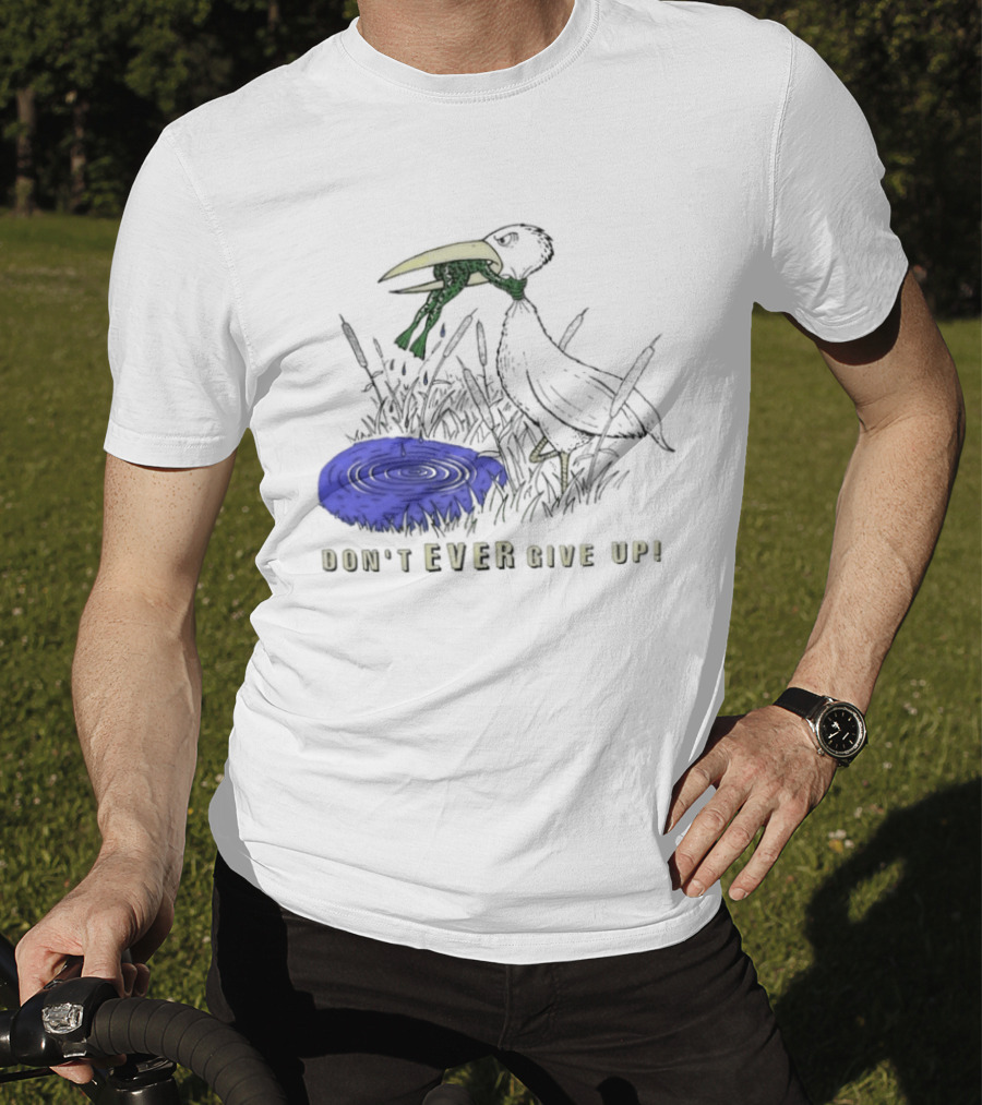 Frog Vs Bird Struggle Never Give Up Inspiring Cartoon Scene T-Shirt