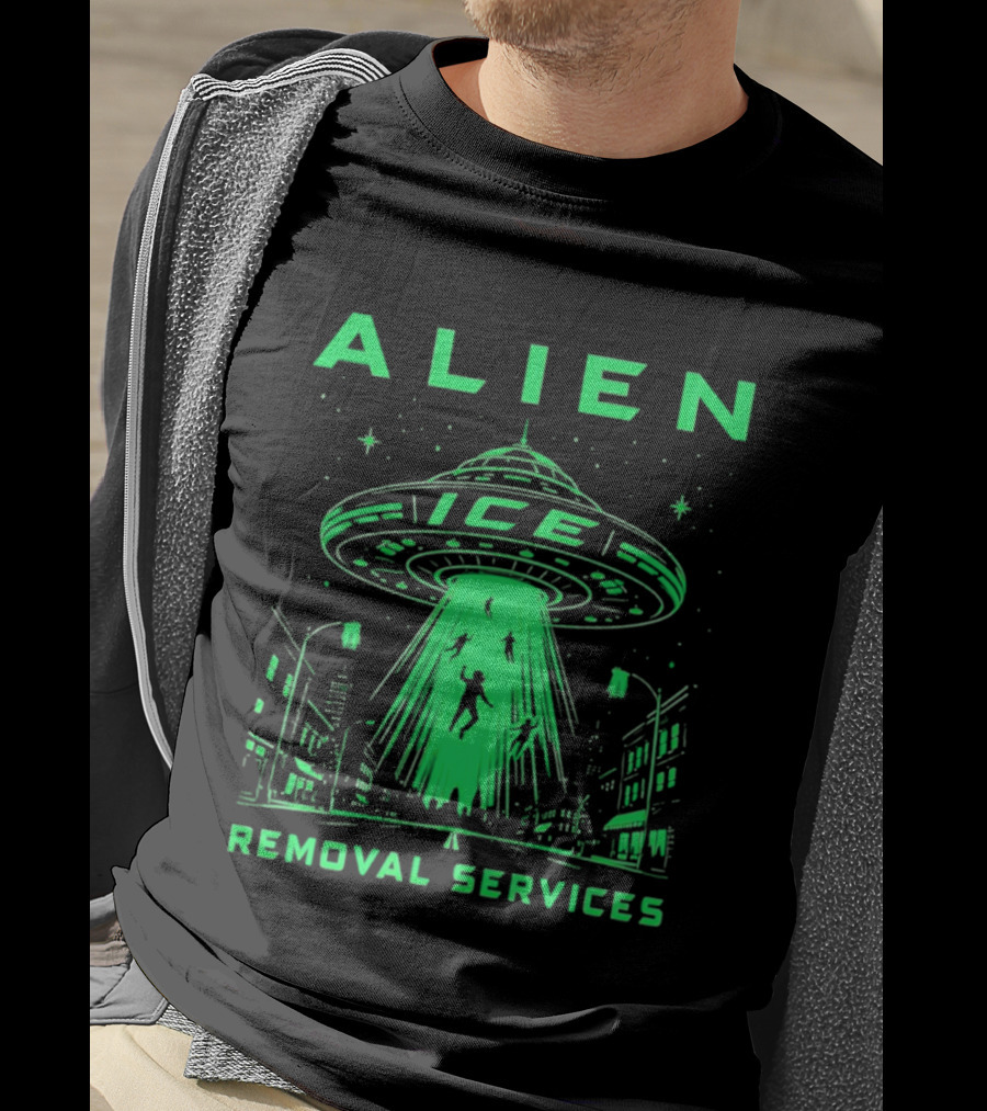 ALIEN ICE UFO Removal Services Extraterrestrial Abduction Scene T-Shirt