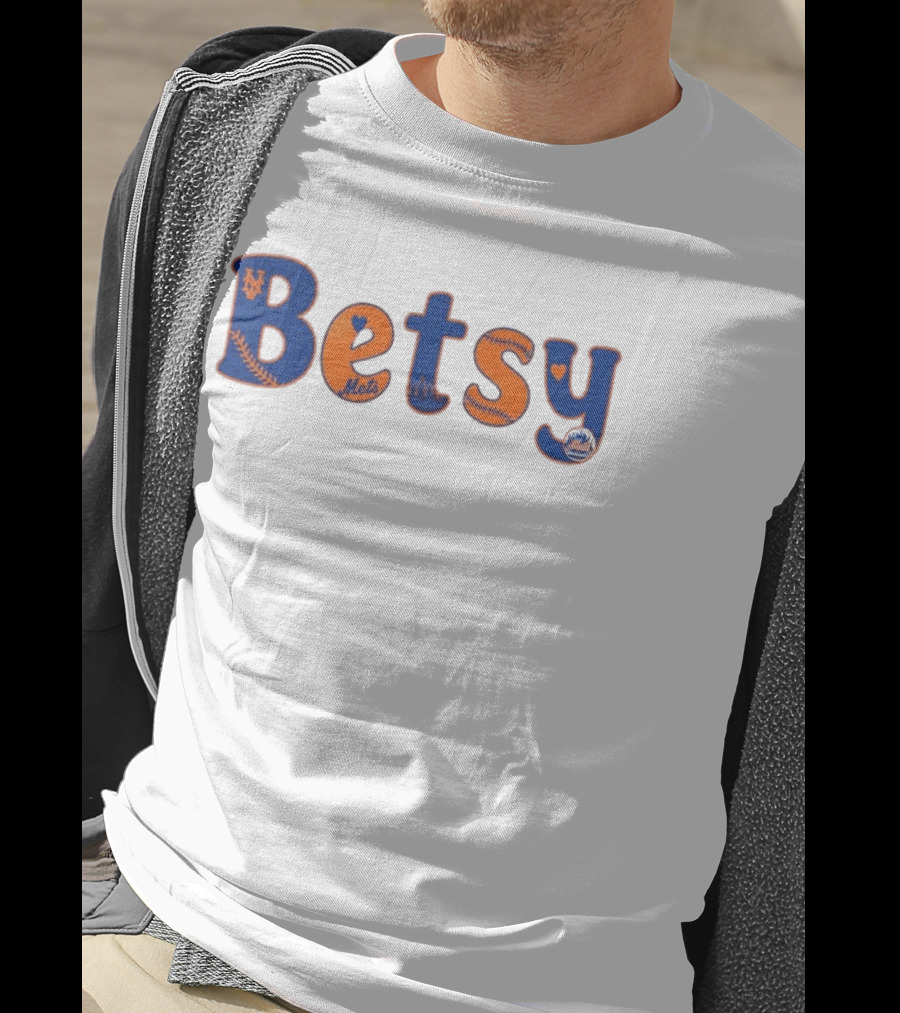 Betsy New York Mets Baseball MLB City Skyline Mets T-Shirt