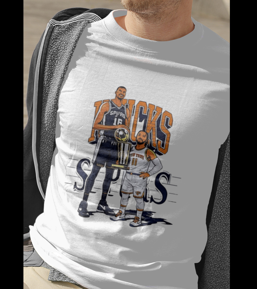 Victor Wembanyama Spurs Versus Jalen Brunson Knicks Trophy Size Gap T-Shirt