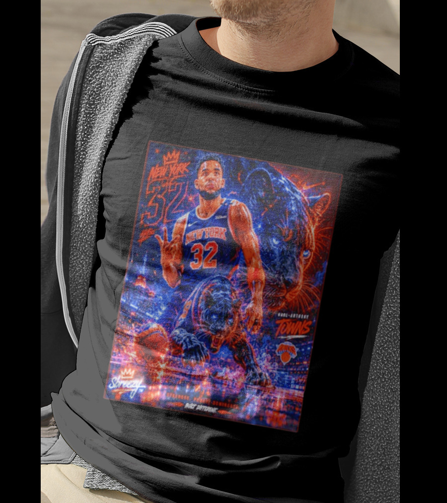 New York 32 Karl Anthony Towns Panther Blossom Street Slicey NBA Knicks T-Shirt