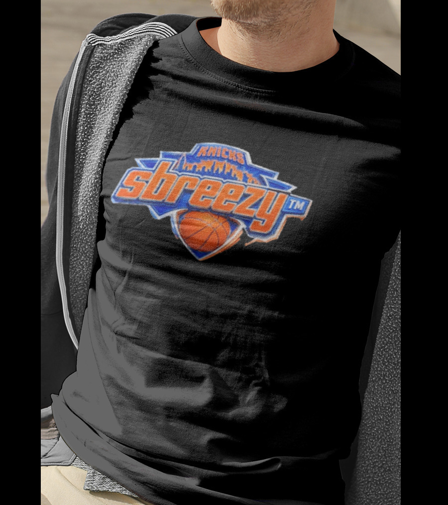 New York Knicks Sbrezzy Skyline Basketball T-Shirt