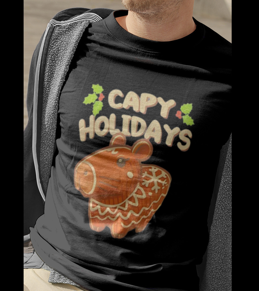 Capy Holidays Christmas Cookie Capybara With Holly Leaves T-Shirt