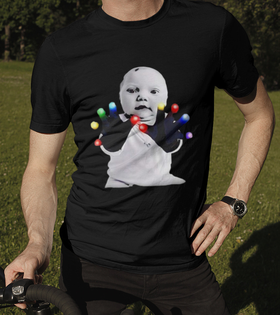 AI Baby Hands Light Gloving Meme Niche T-Shirt