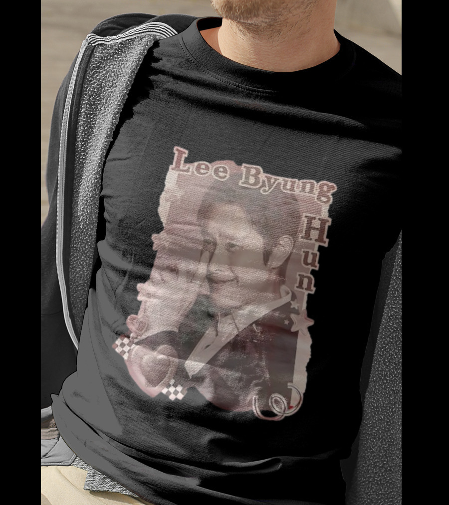 Lee Byung Hun Retro Aesthetic With Stars And Hearts T-Shirt