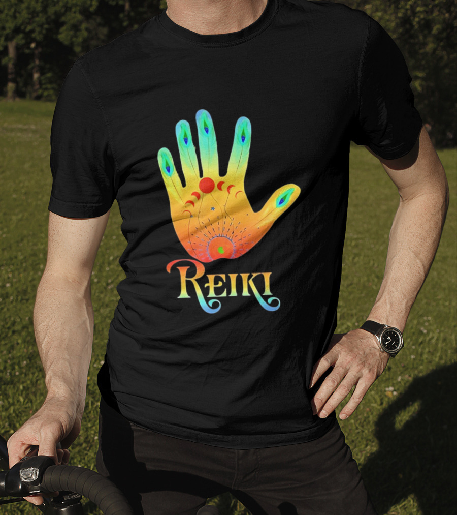 Reiki Practitioner Healer Therapist Master Colorful Hand T-Shirt