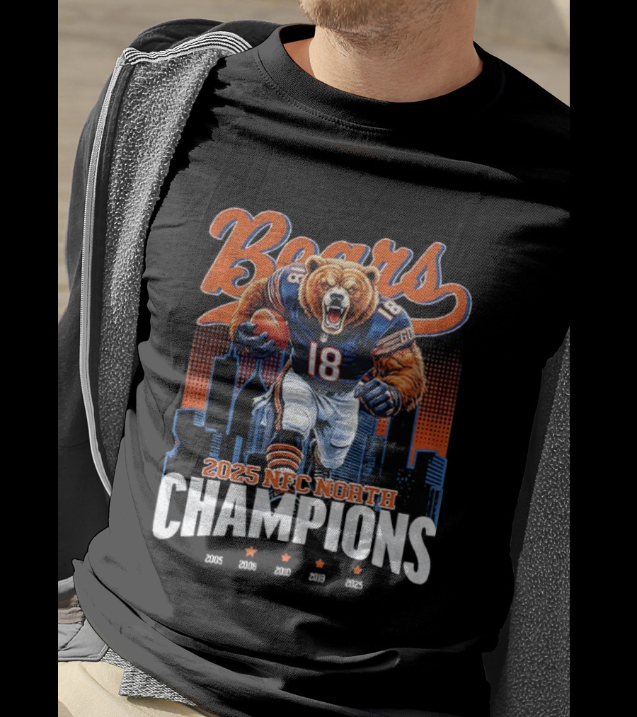 Chicago Bears NFC North Champions 2025 Football Team Victory Celebration T-Shirt