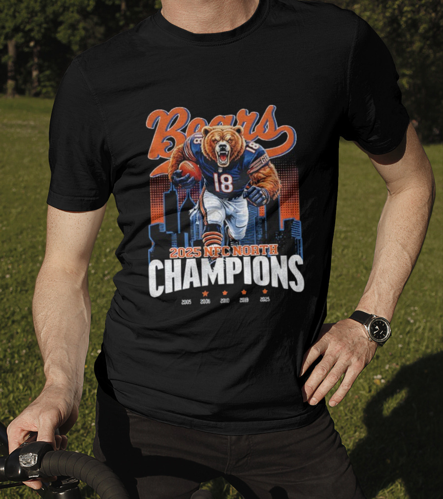 Chicago Bears NFC North Champions 2025 Football Team Victory Celebration T-Shirt