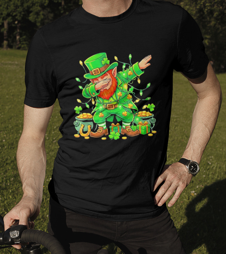Dabbing Leprechaun St Patricks Day Lights Gold Pot Clover T-Shirt
