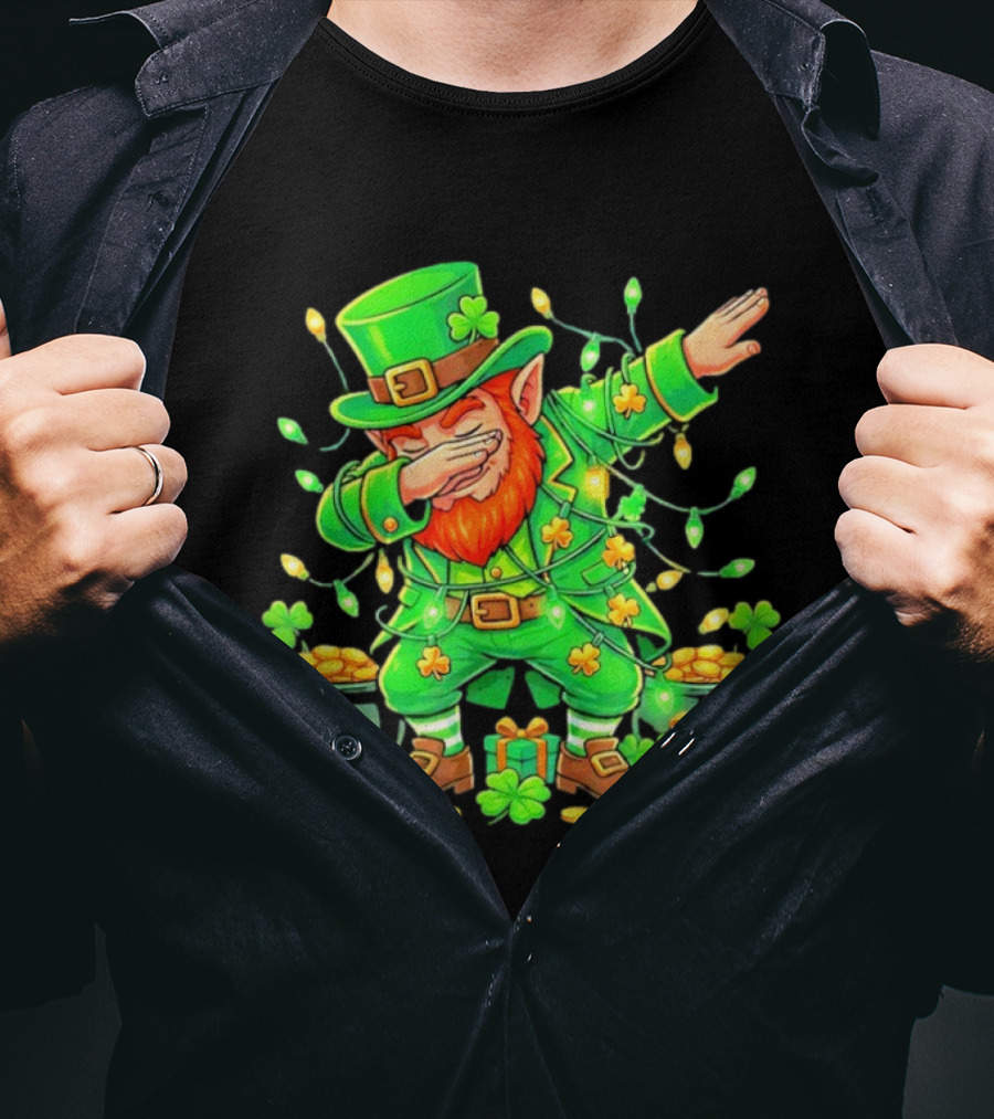 Dabbing Leprechaun St Patricks Day Lights Gold Pot Clover T-Shirt