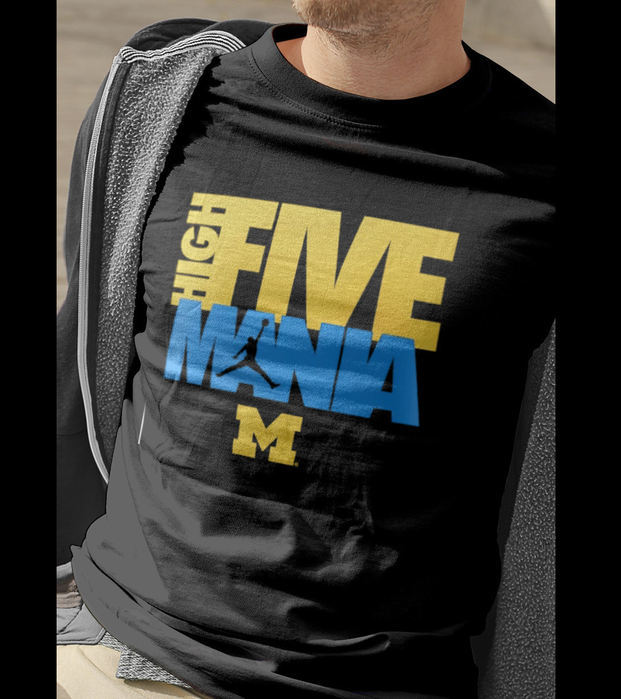 Michigan Wolverines High Five Mania M T-Shirt