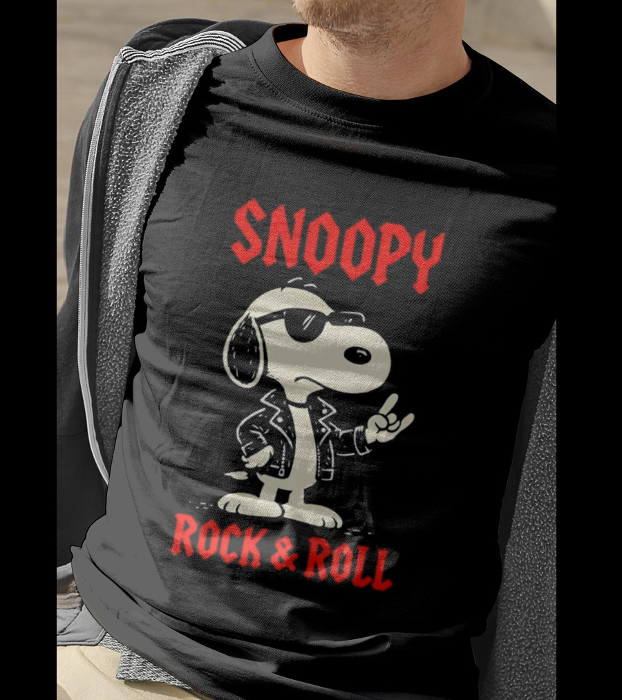 Snoopy Rock & Roll Vintage Peanuts Music T-Shirt