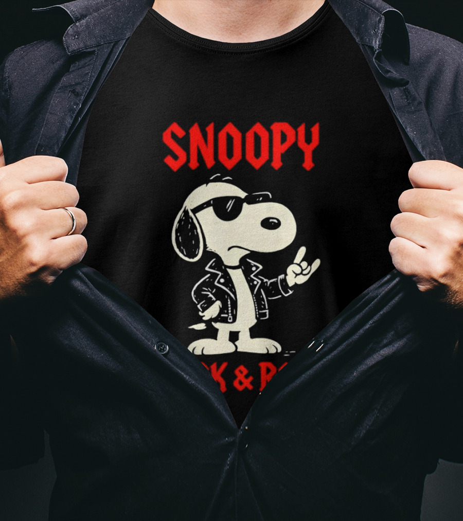 Snoopy Rock & Roll Vintage Peanuts Music T-Shirt
