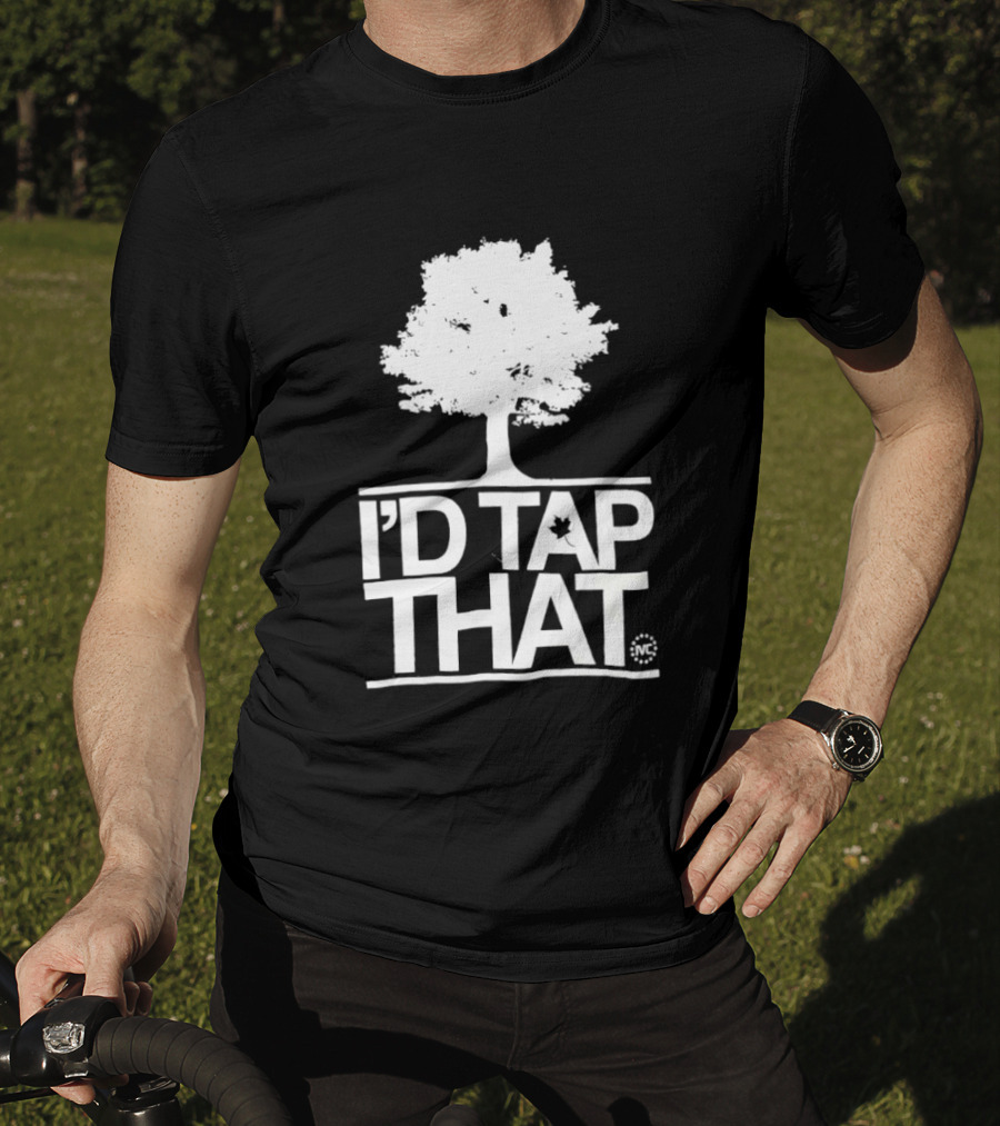 Tree I'd Tap That Pun With Maple Leaf T-Shirt