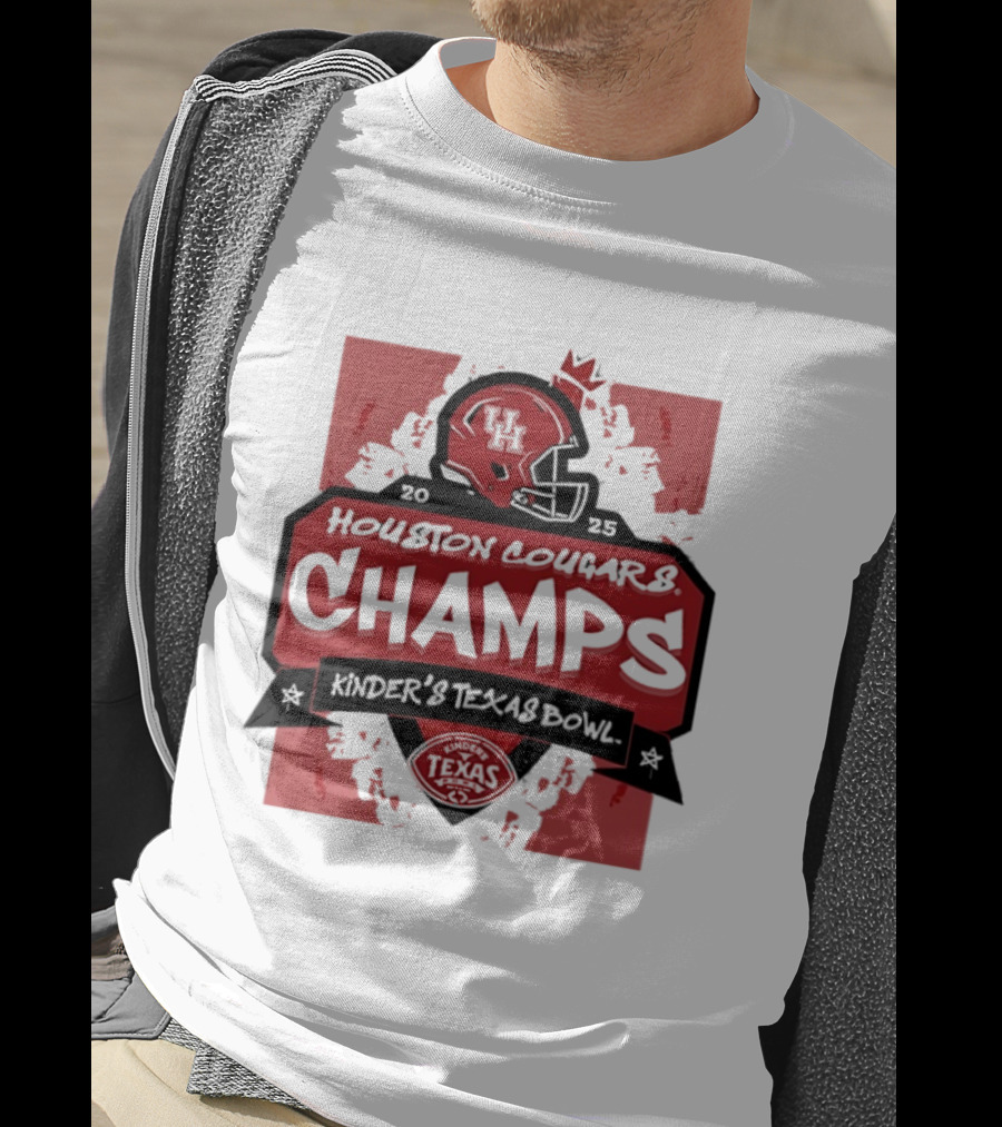 Houston Cougars Champs Kinder's Texas Bowl UH Helmet Football Victory 2025 T-Shirt