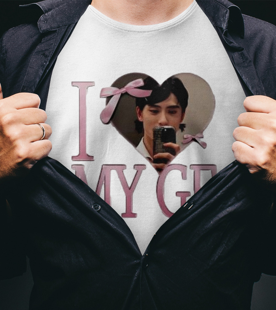 I Heart My GF Pink Bow Selfie T-Shirt