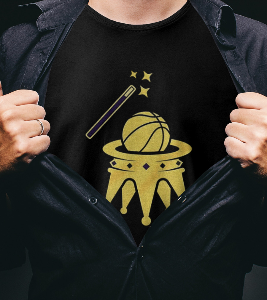 LeBron James Los Angeles Lakers Basketball King James Vintage Magic Wand Crown T-Shirt