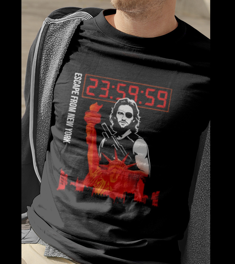 Escape From New York Snake Plissken With Statue Of Liberty And Countdown T-Shirt