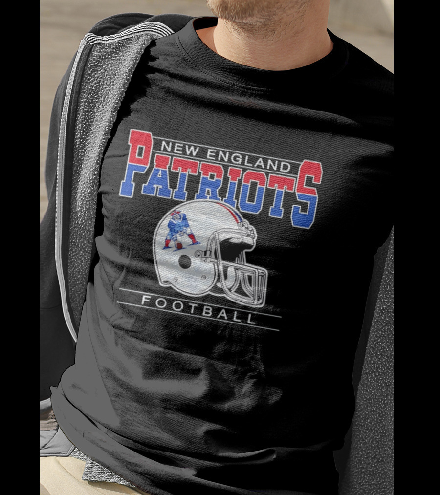 New England Patriots Franklin Helmet Football T-Shirt