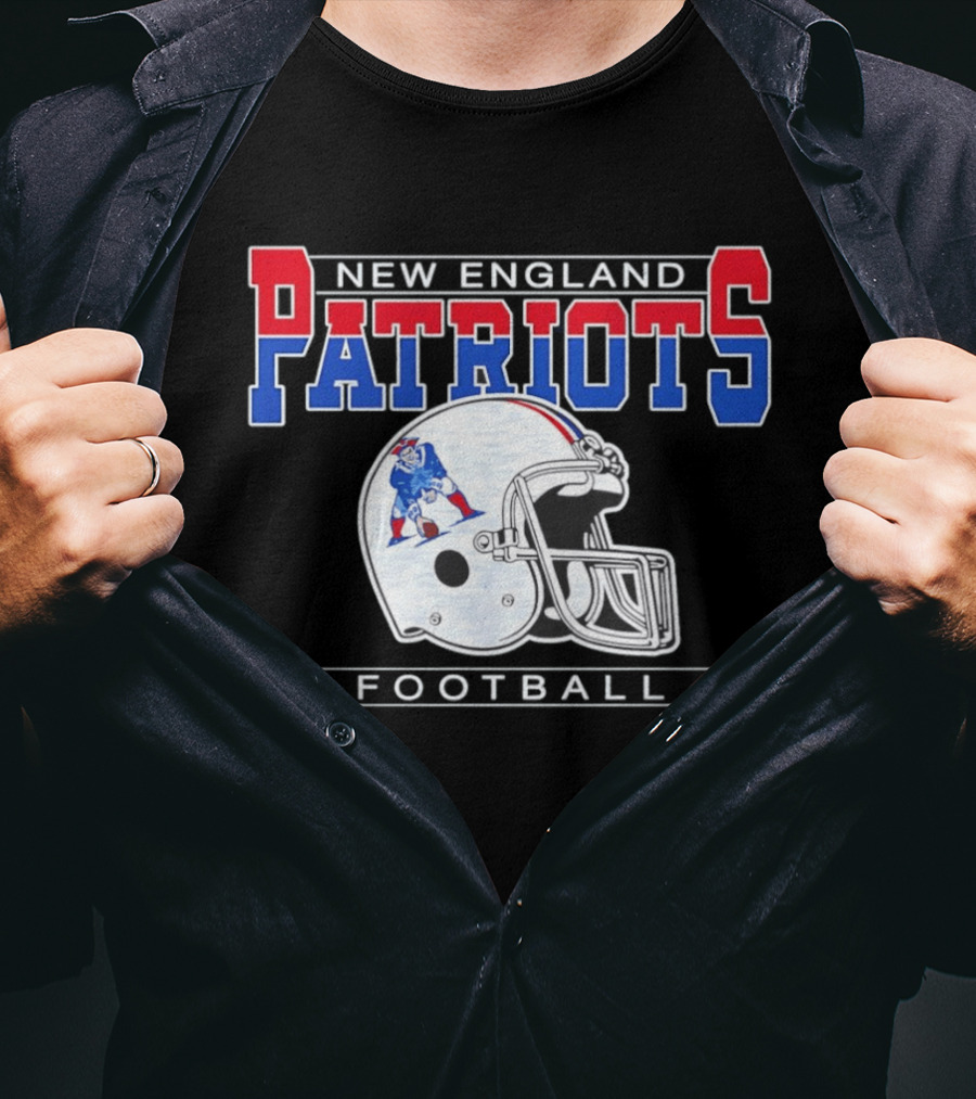 New England Patriots Franklin Helmet Football T-Shirt