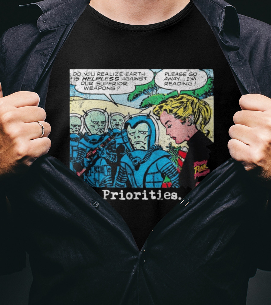 Women And Alien Priorities Please Go Away I'm Reading T-Shirt