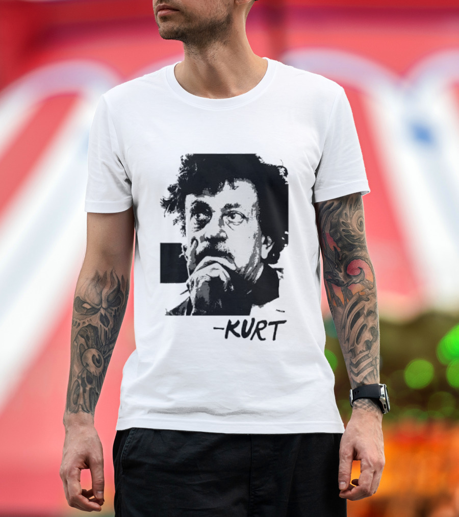 Kurt Vonnegut Vintage Portrait Signature T-Shirt