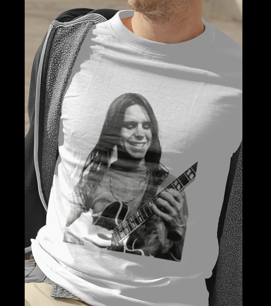 Grateful Dead Bob Weir Rock N Roll Legend T-Shirt