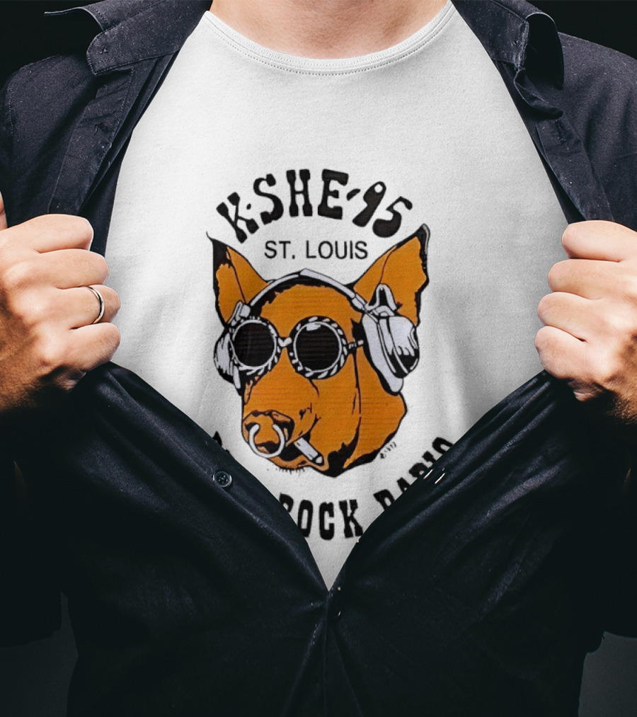 KSHE 95 St. Louis Real Rock Radio Pig With Headphones And Sunglasses T-Shirt