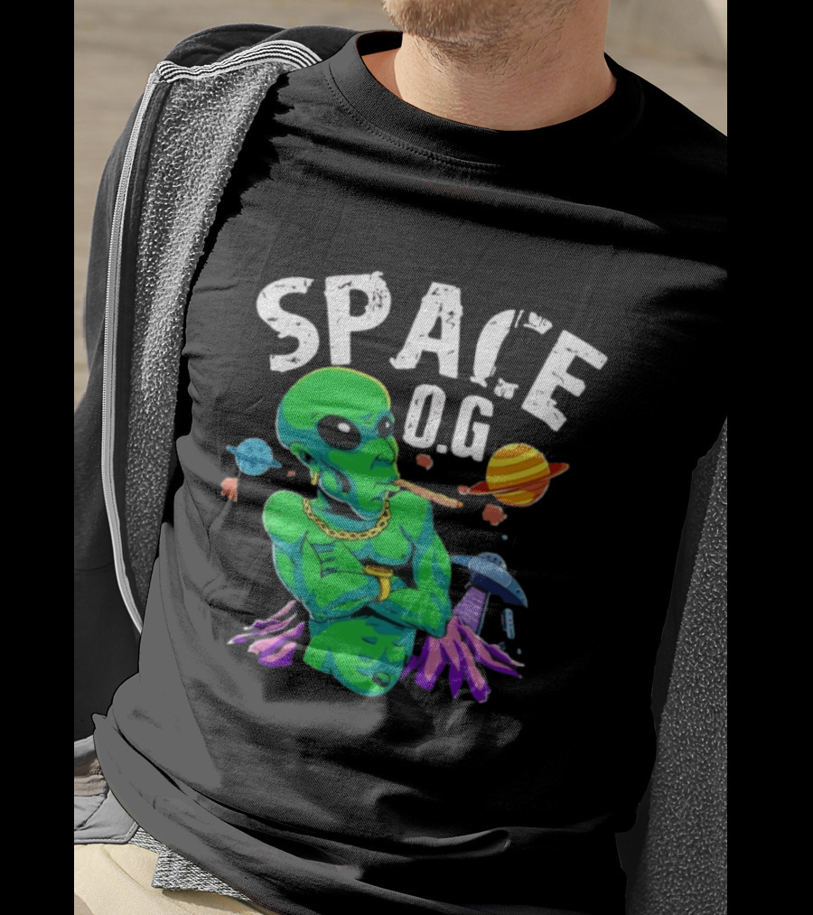 SPACE O.G. Alien Smoking Planets UFO Chain T-Shirt