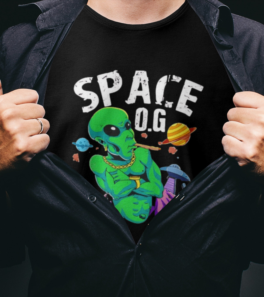 SPACE O.G. Alien Smoking Planets UFO Chain T-Shirt