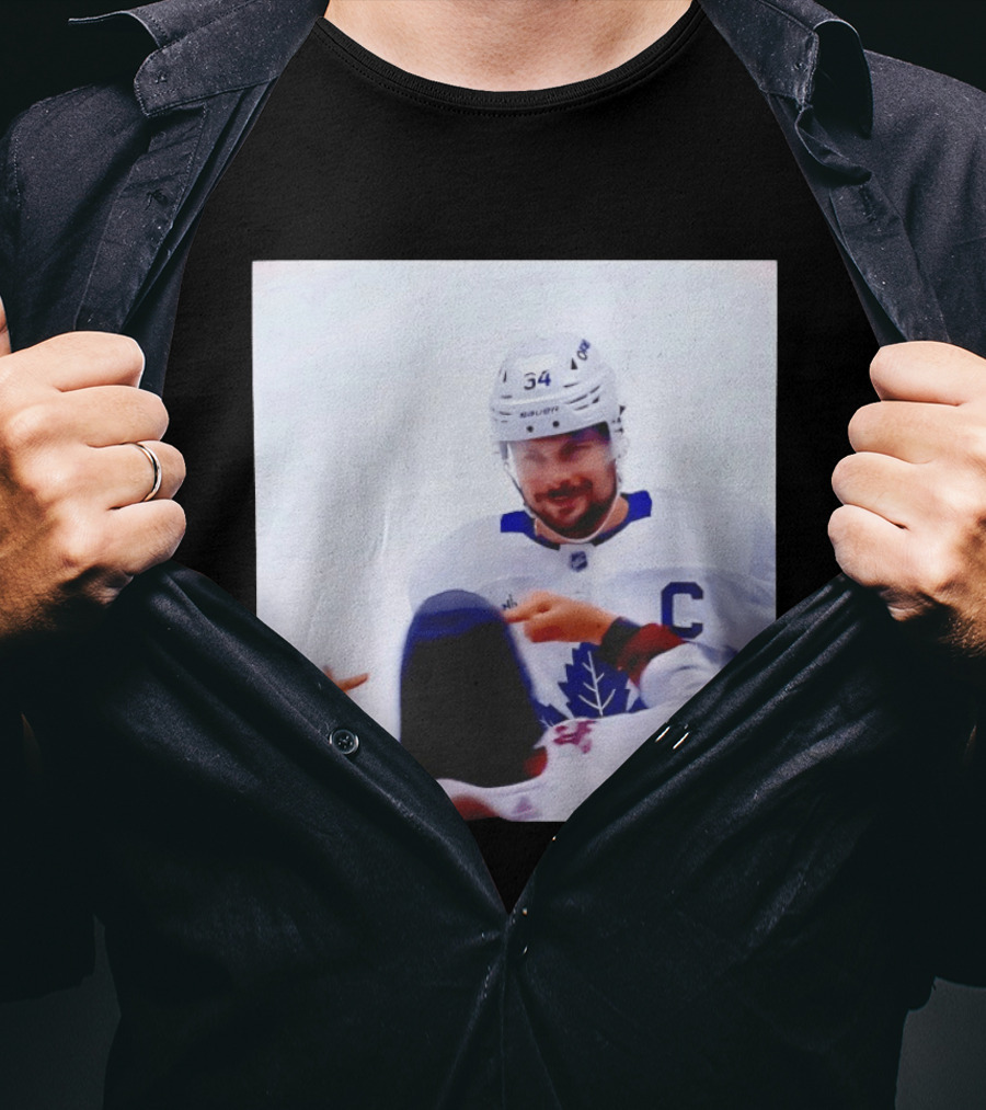 Auston Matthews Smirk Number 34 Maple Leafs Captain Ice Hockey Moment T-Shirt