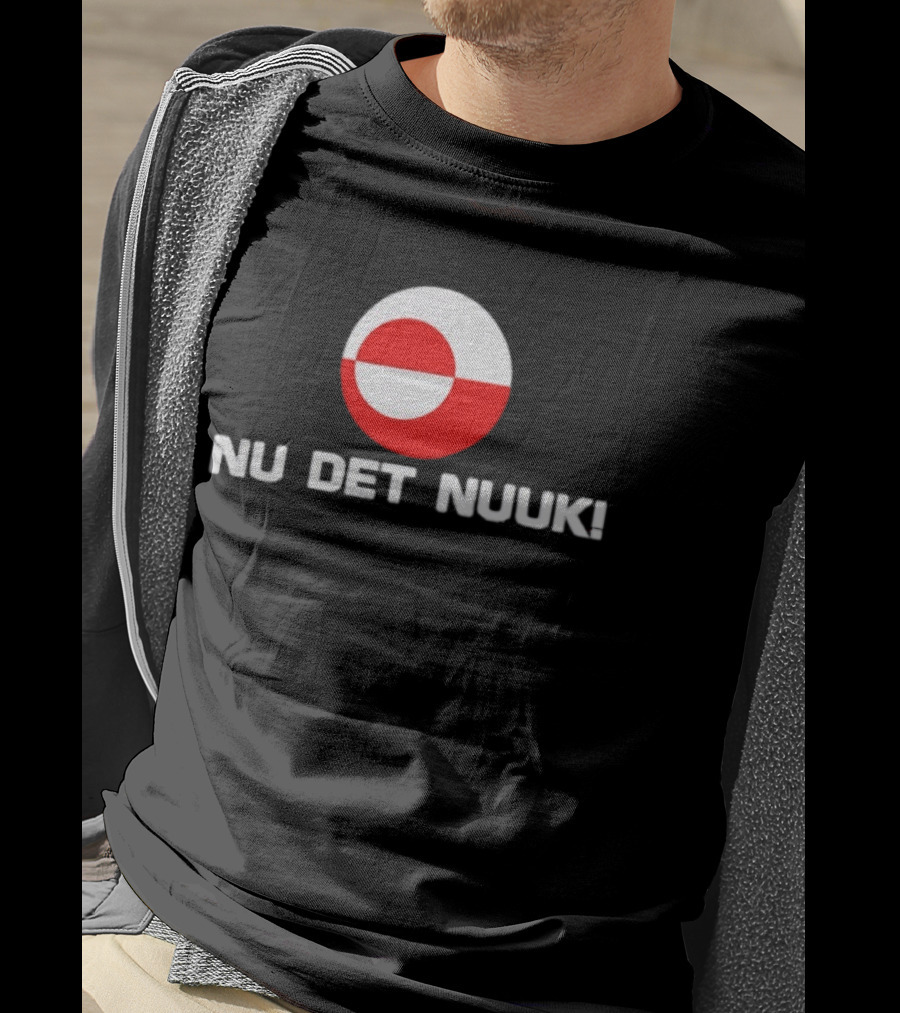 Nu Det Nuuk Greenland Flag Circle T-Shirt