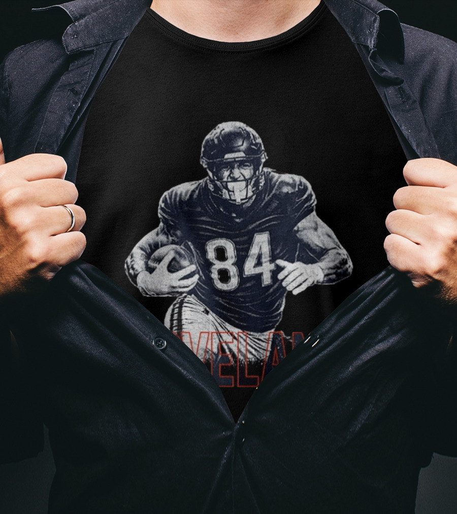 Colston Loveland 84 Chicago Bears Football Player Halftone T-Shirt