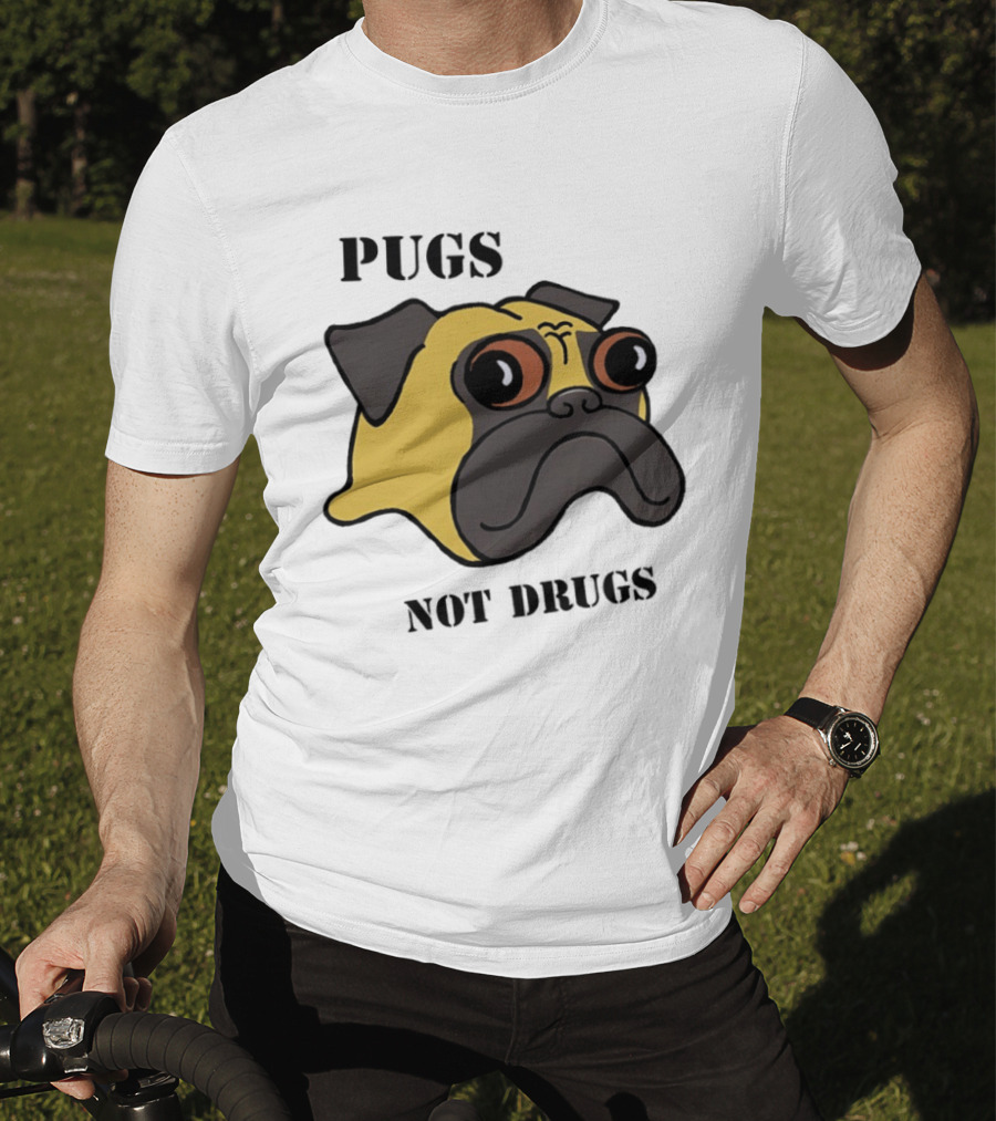 Pugs Not Drugs Cartoon Dog Face Funny Anti Drug Message T-Shirt