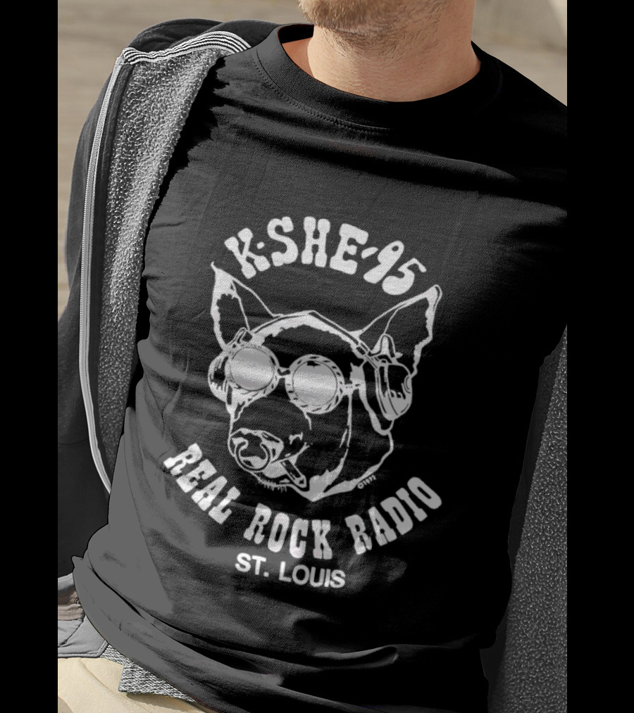 KSHE '95 Real Rock Radio St Louis Pig With Sunglasses T-Shirt