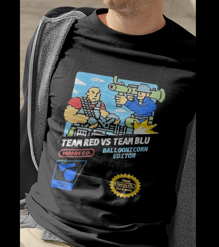 Team Red Vs Team Blu Balloonicorn Edition Mann Co. T-Shirt