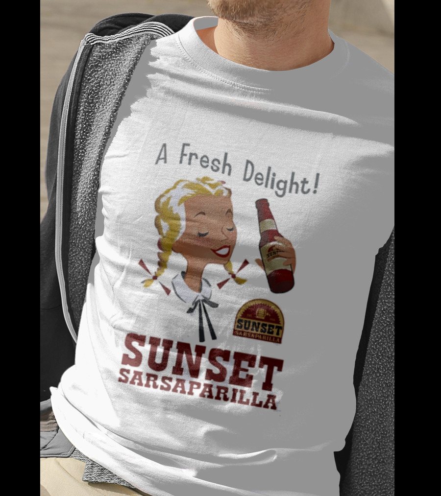 A Fresh Delight Sunset Sarsaparilla Bottle Vintage Fallout T-Shirt
