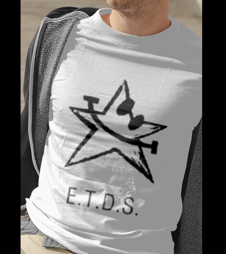 E.T.D.S. Freestar Sketched Icon And Lettering T-Shirt